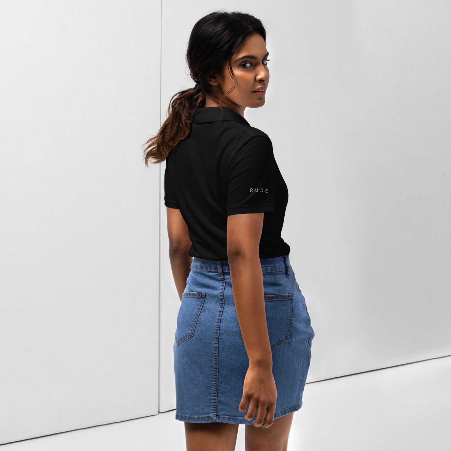 Women's pique polo shirt in black – premium streetwear polo | Rude Attire