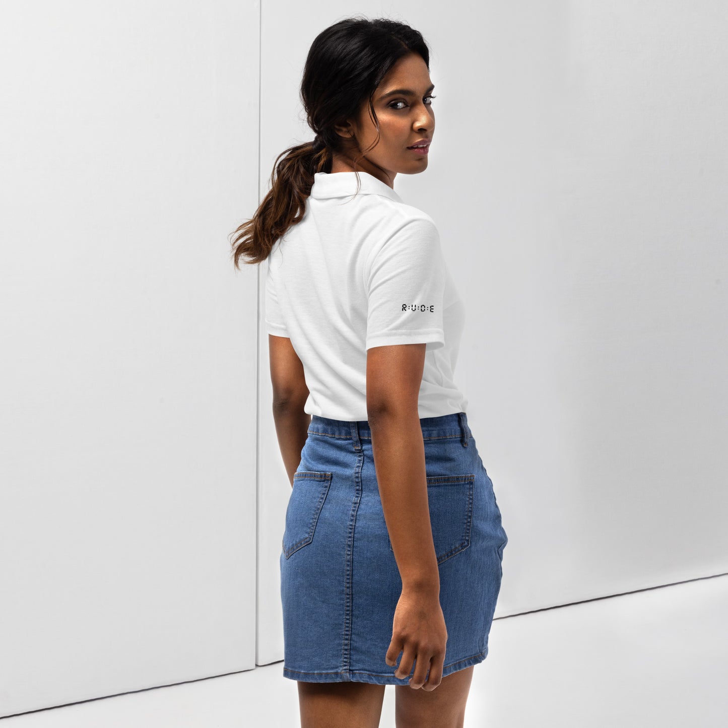 Women's pique polo shirt in white – premium streetwear polo | Rude Attire